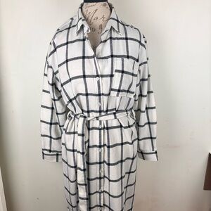 Agnes & Dora- flannel shirt dress-black/white windows pane check pattern-L-NWT